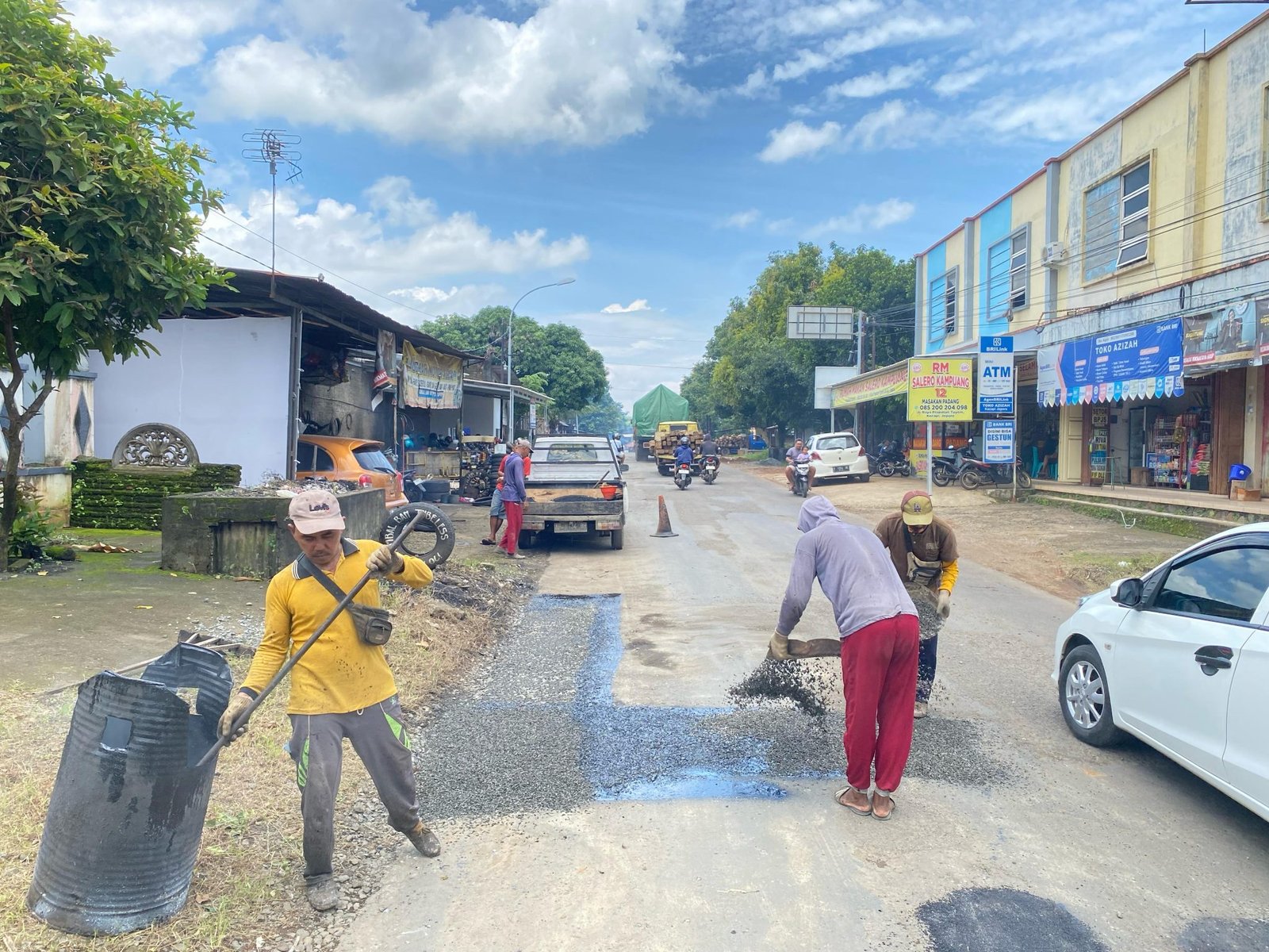 Perbaikan ruas jalan Kabupaten Jepara