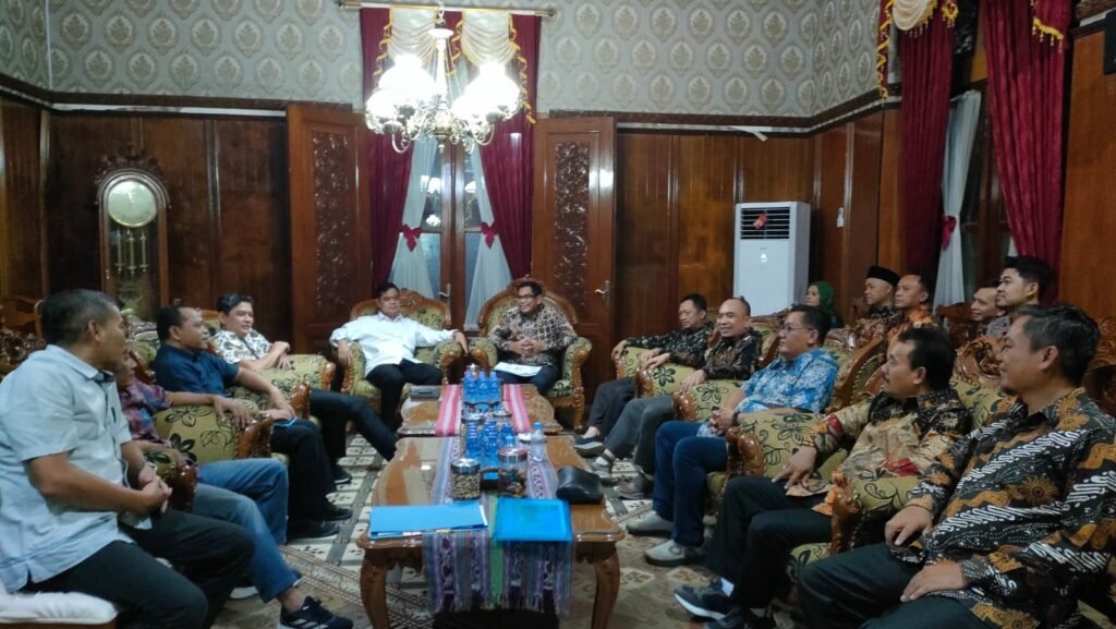 Kadin Jepara dan Witiarso Utomo Gelar Pertemuan, Andang Bahas Penguatan Sinergitas