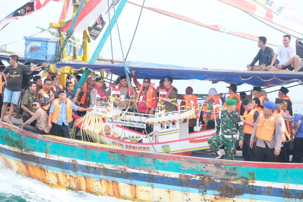 Jepara Lestarikan Tradisi Larungan Kepala Kerbau, Andang Wahyu Triyanto Berikan Dukungan Penuh
