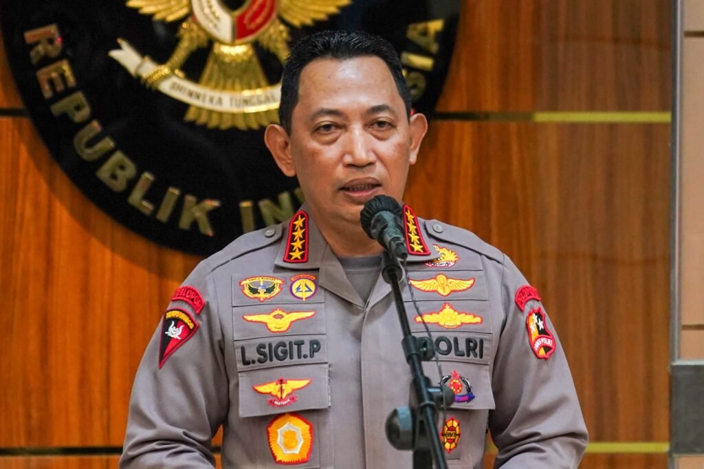 Kapolri Rotasi Sejumlah Pejabat, Kombes Ruruh Ditunjuk Jadi Ajudan Wapres Gibran