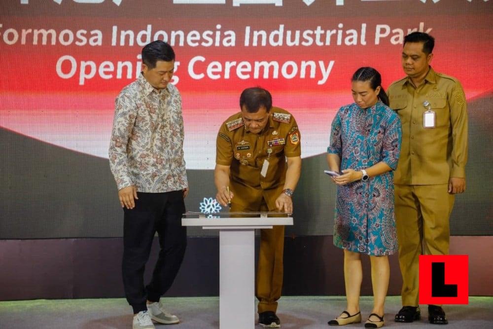 Gubernur Jawa Tengah Ahmad Luthfi meresmikan operasional pabrik tekstil PT Formosa Industrial Park di Kecamatan Mayong, Kabupaten Jepara