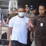 Gubernur Riau Terkena Operasi Tangkap Tangan KPK