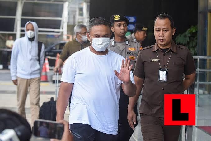 Gubernur Riau Terkena Operasi Tangkap Tangan KPK