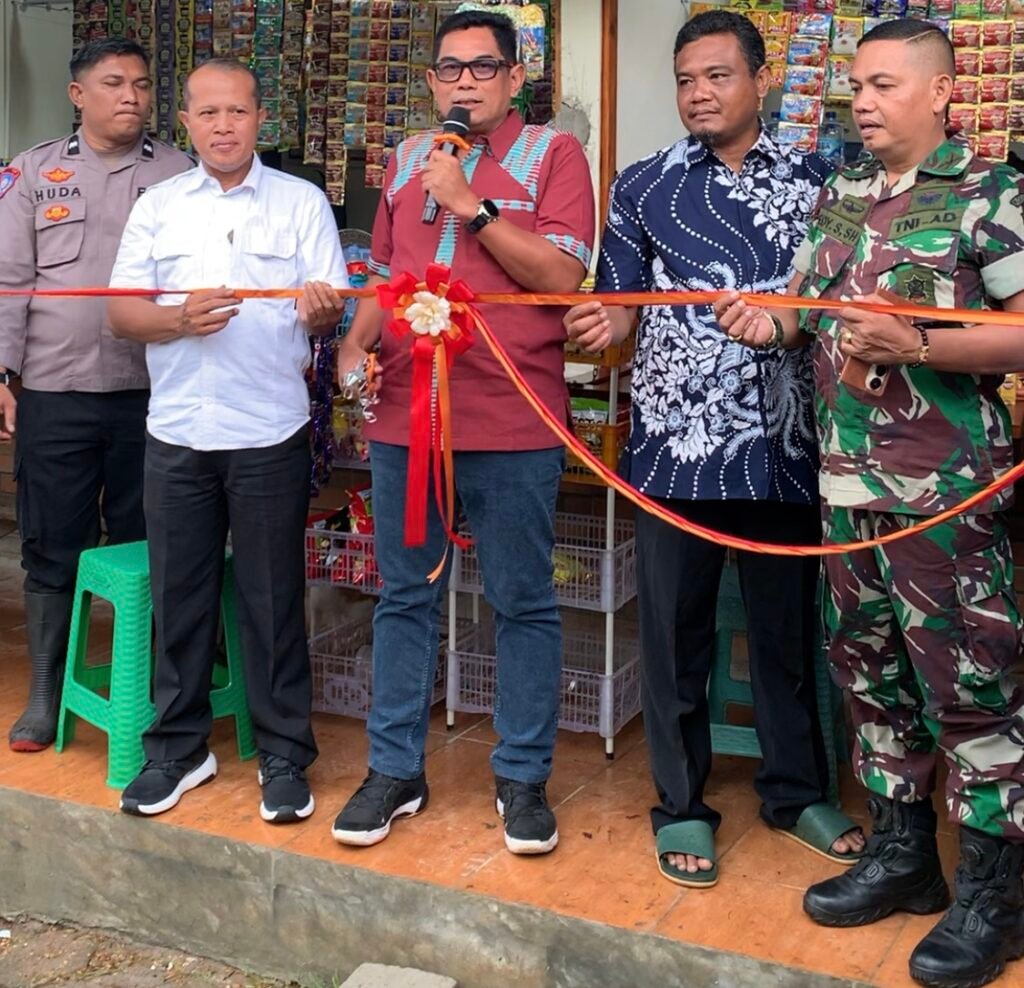 Andang Wahyu Triyanto Buka Festival Tari Kreasi dan Launching Stand Pasar UMKM di Desa Tegalsambi